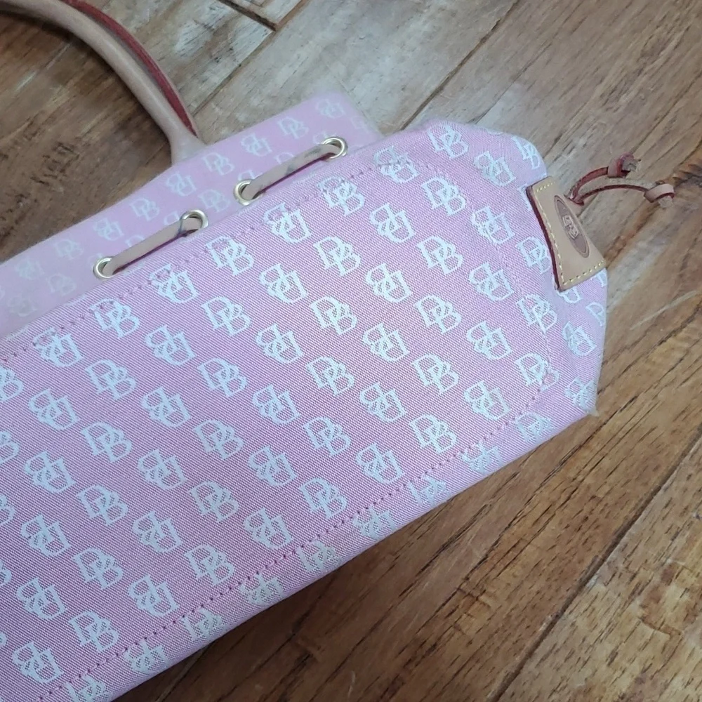 Dooney & Bourke pink monogram medium size tote bag
